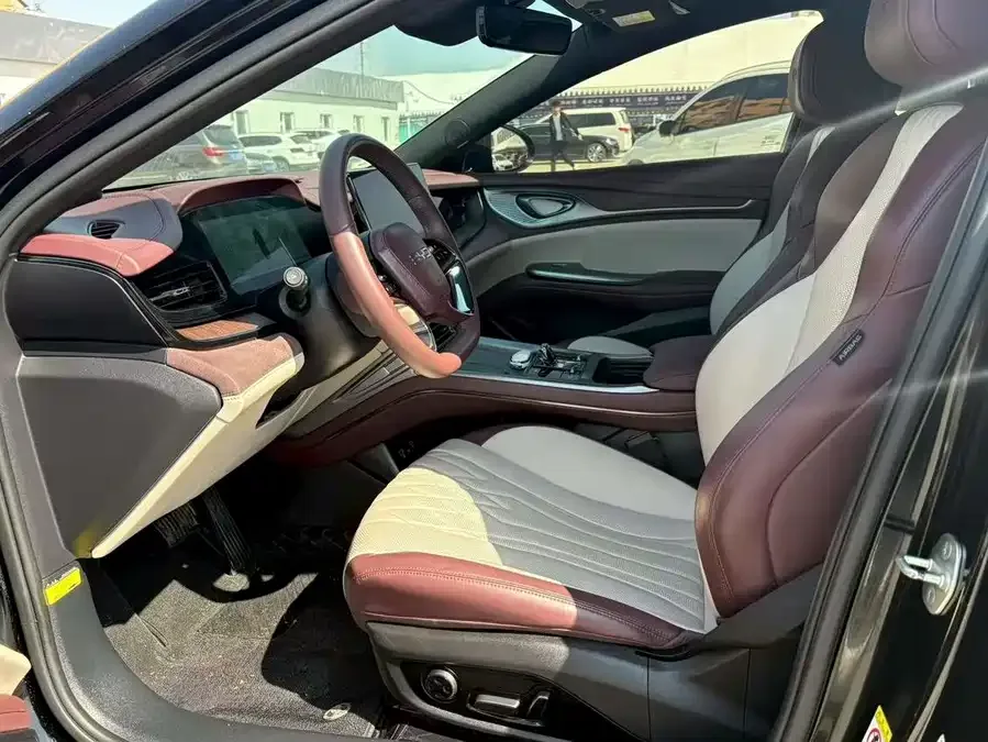 BYD seal Haibao 2023 DM-i 1.5T 121km Premium Edition 2024 — миниатюра 4