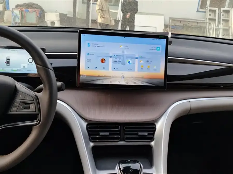 BYD Song Pro New Energy Song Pro New Energy 2024 Honor Edition DM-i 110KM Beyond Edition 2024 — миниатюра 4
