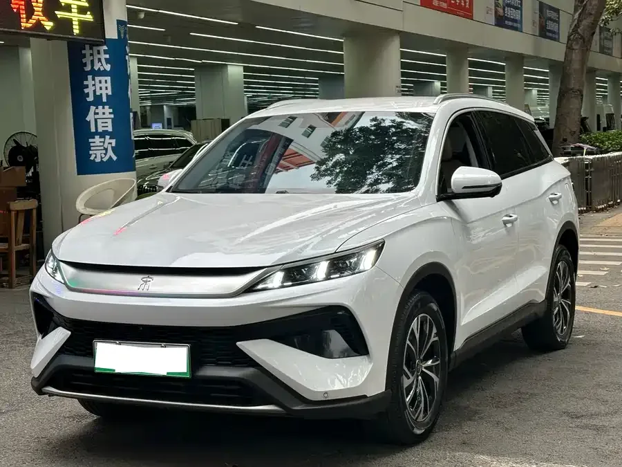 BYD Song Pro New Energy Song Pro New Energy 2025 Second Generation DM-i 75KM Leading Model 2025 — фото 1, купить с доставкой в Москву