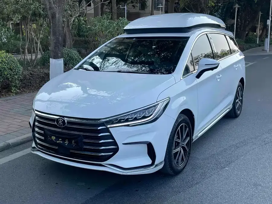 BYD Song MAX New Energy Song MAX New Energy 2022 DM-i 105KM Executive Edition 2022 — фото 1, купить с доставкой в Москву