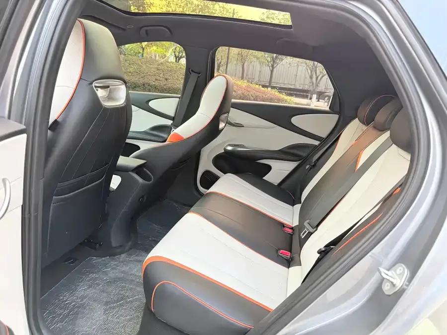 BYD Dolphin Dolphin 2021 405km Fashion Edition 2023 — миниатюра 2