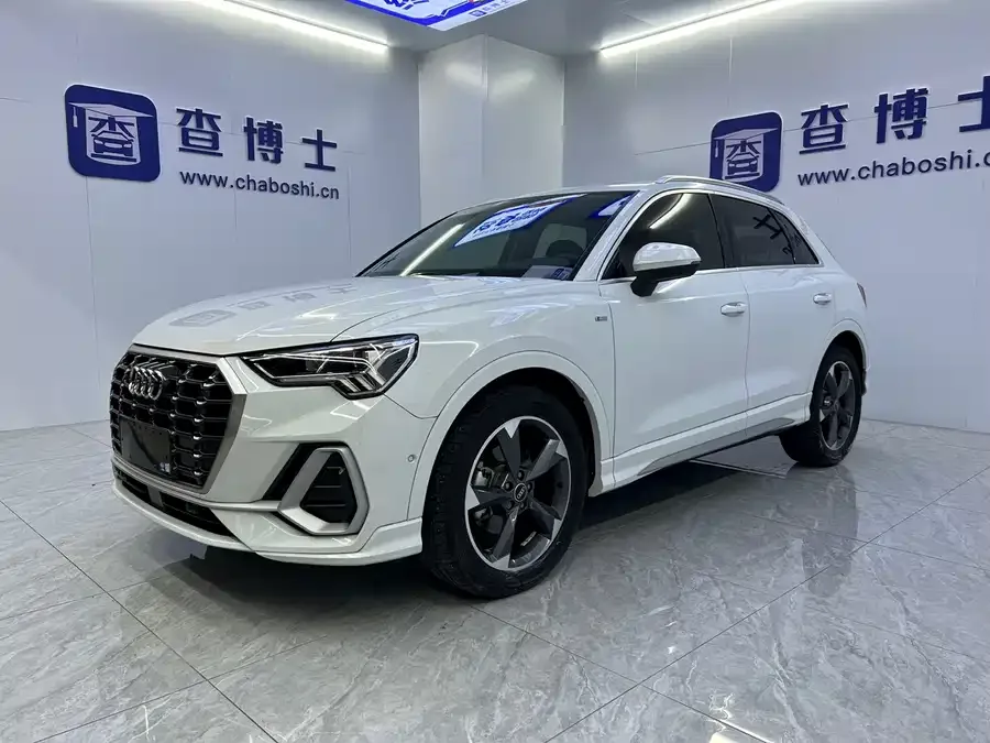 Audi Q3 2023 35 TFSI Fashion Dynamic Edition (1.4T) 2023 — фото 1, купить с доставкой в Москву