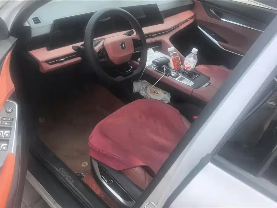 Changan CS75PLUS Changan CS75PLUS 2023 third-generation 1.5T automatic premium model 2023 — миниатюра 3