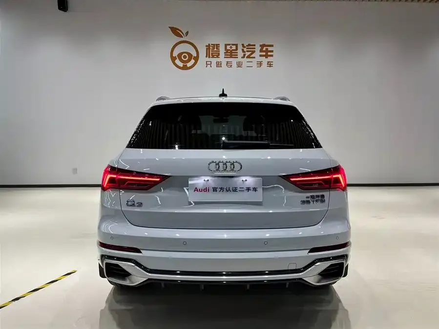 Audi Q3 2024 35 TFSI Fashion Dynamic Edition 2023 — миниатюра 2