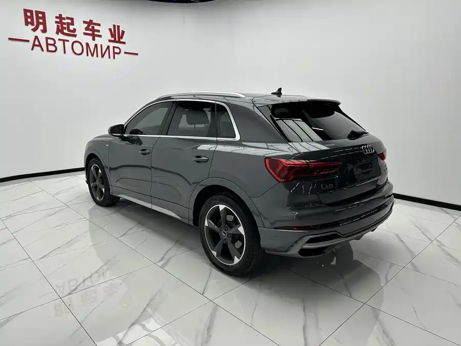 Audi Q3 2022 35 TFSI Fashionable and Dynamic 2022 — миниатюра 4