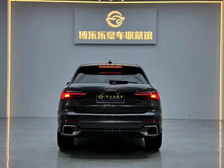 Audi Q3 2024 35 TFSI Fashion Dynamic Edition 2024 — миниатюра 2