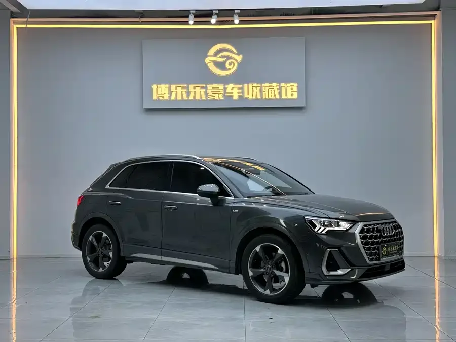 Audi Q3 2024 35 TFSI Fashion Dynamic Edition 2024 — миниатюра 3