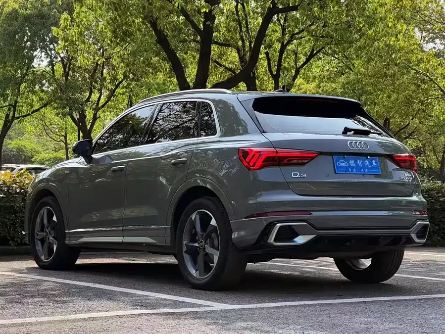 Audi Q3 2024 35 TFSI Fashion Dynamic Edition 2024 — миниатюра 4