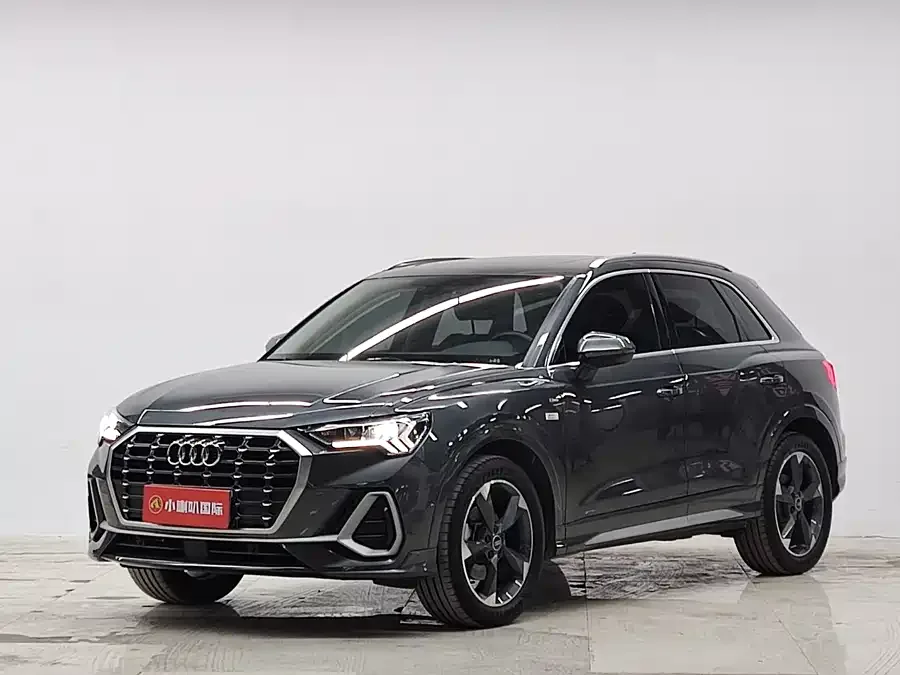 Audi Q3 2023 35 TFSI Fashion Dynamic Edition (1.4T) 2022 — фото 1, купить с доставкой в Москву
