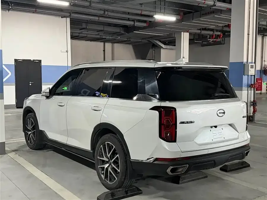 GAC Trumpchi GS8 Trumpchi GS8 2022 Pilot Series 2.0TGDI 2WD Luxury Smart Edition (7 Seaters) 2022 — миниатюра 3