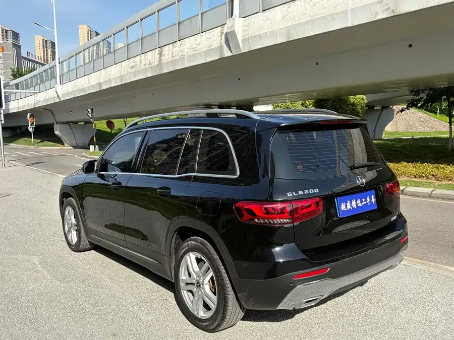 Mercedes-Benz GLB-Class Mercedes-Benz GLB 2022 facelift GLB 200 Fashion Edition 2022 — миниатюра 2