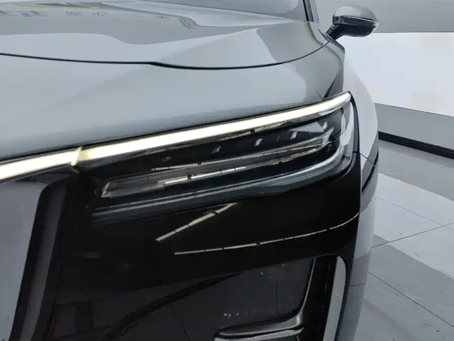 Hongqi H5 Hongqi H5 2024 1.5T DCT Zhilian Qiyun Edition 2024 — миниатюра 2