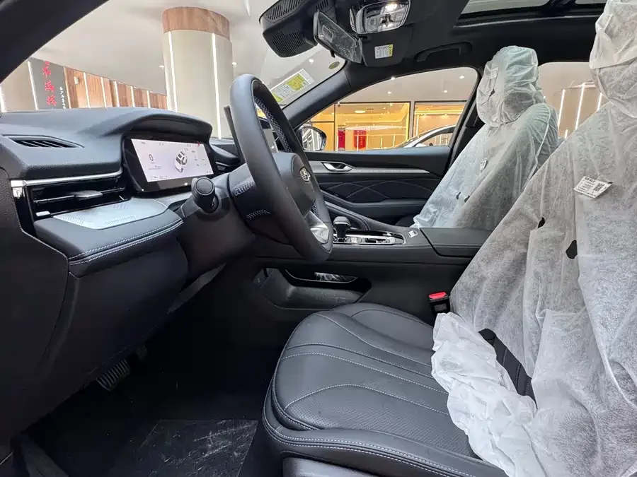 Geely Xingrui Xingrui 2026 Oriental Yao 1.5TD Fuyao Edition 2026 — миниатюра 4