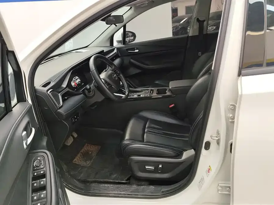 GAC Trumpchi GS4 Trumpchi GS4 2022 270T Automatic Intelligent Mobility Technology Edition 2022 — миниатюра 3