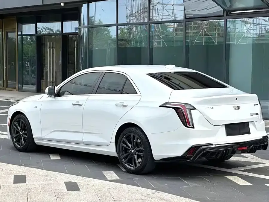 Cadillac CT4 2022 28T luxury model 2022 — миниатюра 2