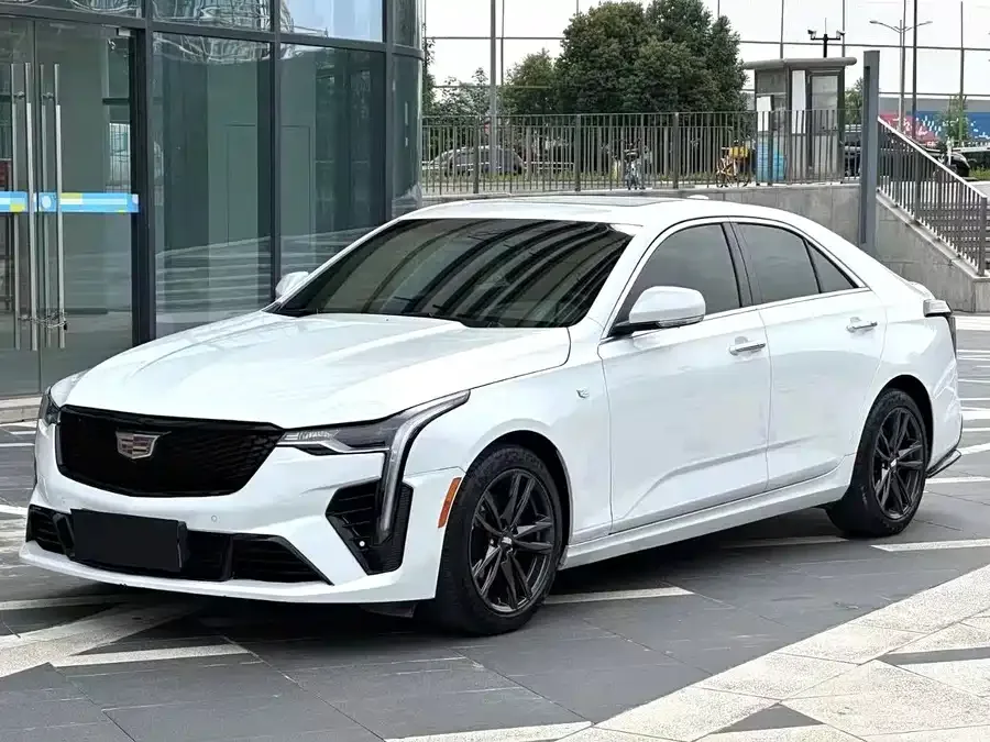 Cadillac CT4 2022 28T luxury model 2022 — миниатюра 4