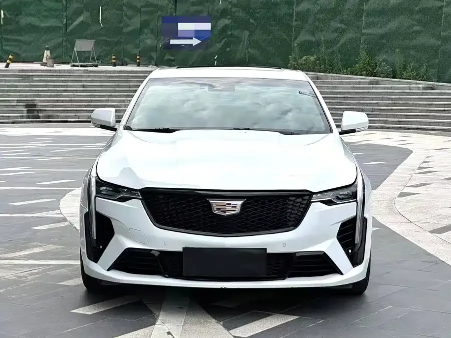 Cadillac CT4 2022 28T luxury model 2022 — фото 1, купить с доставкой в Москву