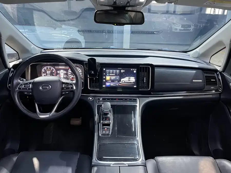GAC Trumpchi M8 Trumpchi M8 2023 Lingxiu Series 390T Premium Edition 2022 — миниатюра 2