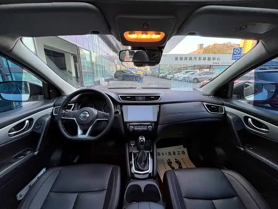 Nissan Qashqai Qashqai 2022 2.0L CVT XV Prem Luxury Edition 2022 — миниатюра 2