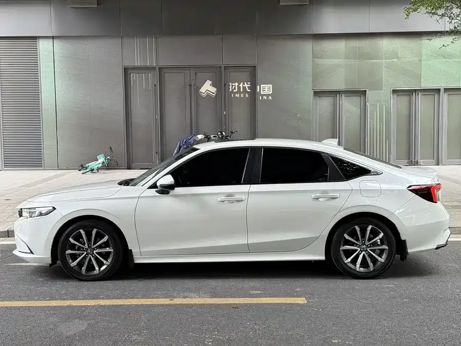 Honda Integra Stylish 2023 240TURBO CVT Smart Edition 2024 — миниатюра 4