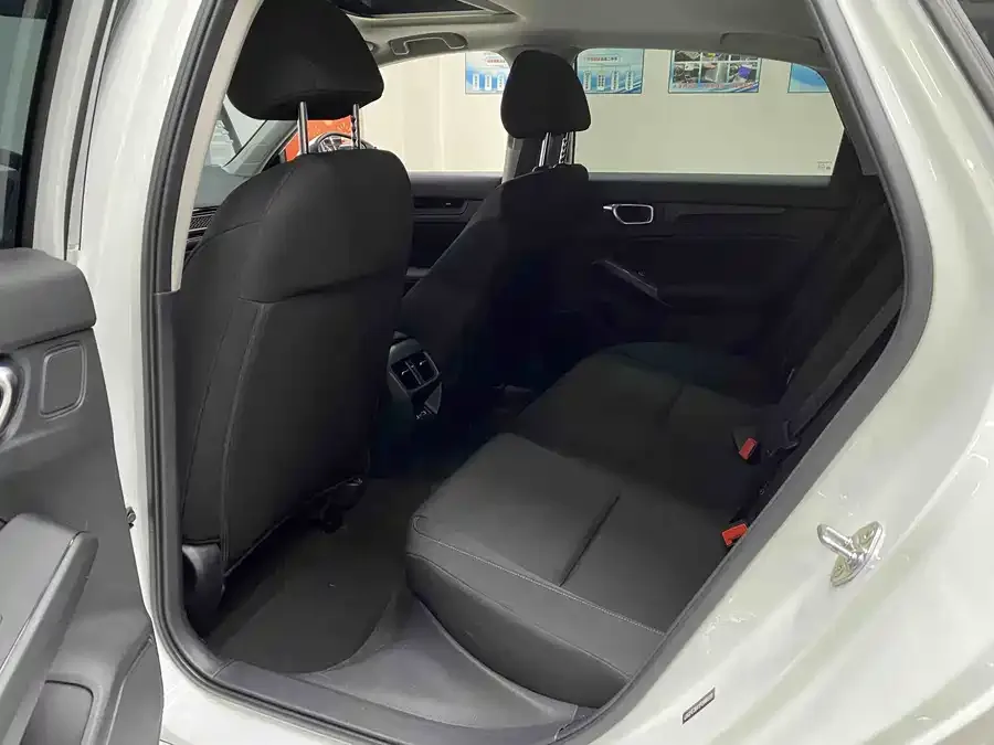 Honda Integra Stylish 2023 240TURBO CVT Leading Edition 2023 — миниатюра 2