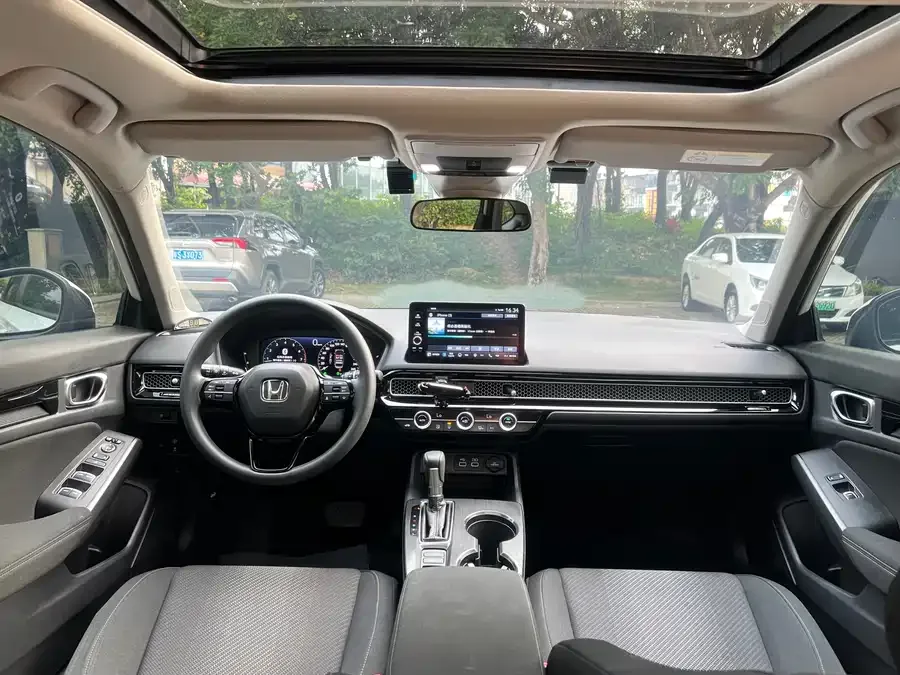 Honda Integra Stylish 2023 240TURBO CVT Technology Edition 2023 — миниатюра 2