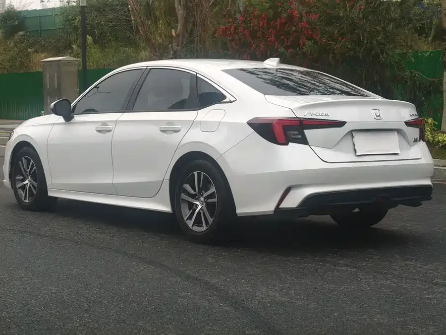 Honda Integra Stylish 2023 240TURBO CVT Technology Edition 2024 — миниатюра 3