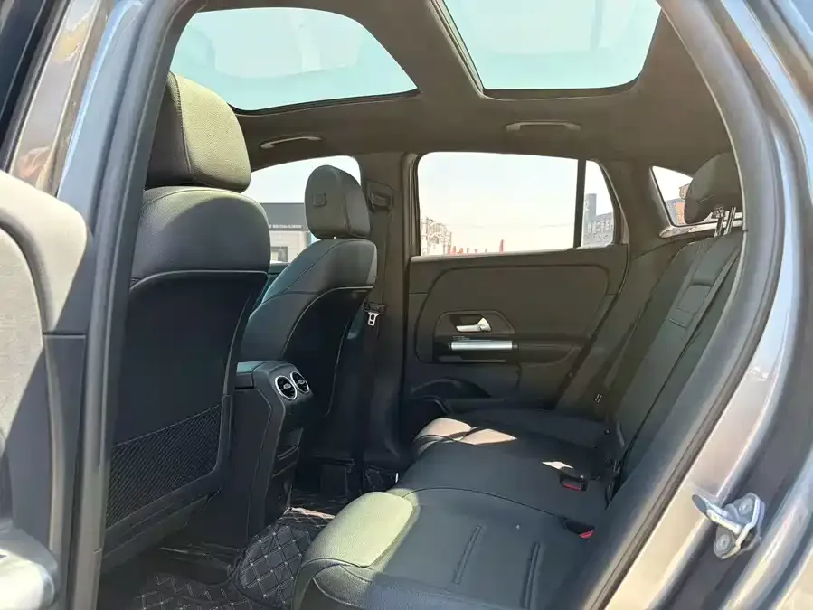 Mercedes-Benz GLA Mercedes-Benz GLA 2022 GLA 200 2022 — миниатюра 2
