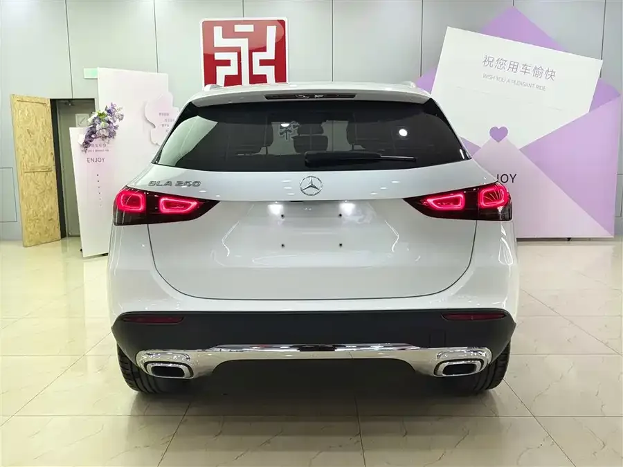 Mercedes-Benz GLA Mercedes-Benz GLA 2022 GLA 200 2022 — миниатюра 2