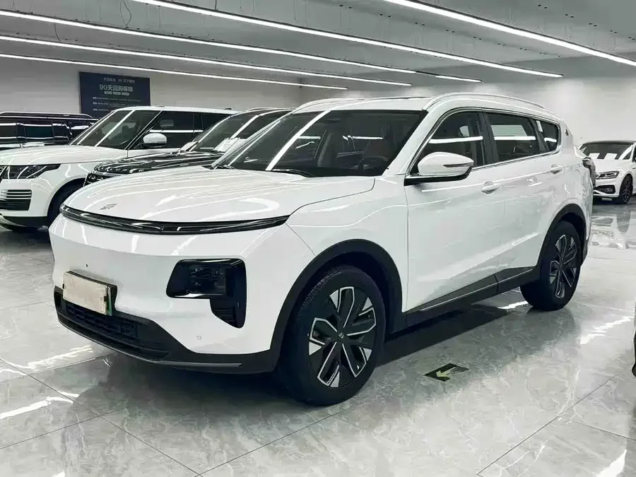 Jetour L7 Jetour Shanhai L7 2024 1.5T 120km ULTRA 5-seater 2024 — фото 1, купить с доставкой в Москву