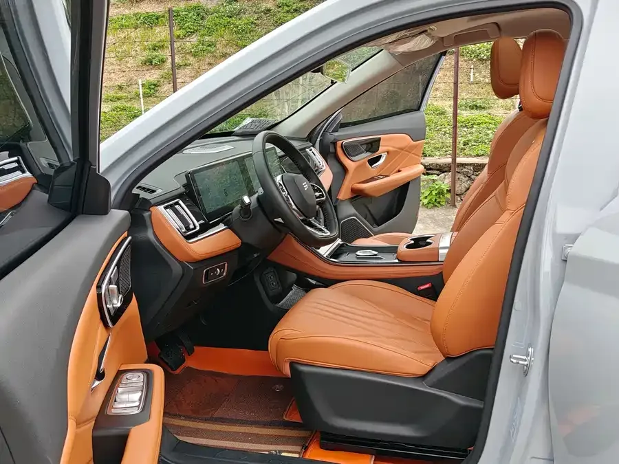 Jetour L7 Jetour Shanhai L7 2024 1.5T 120km MAX 5-seater 2025 — миниатюра 2