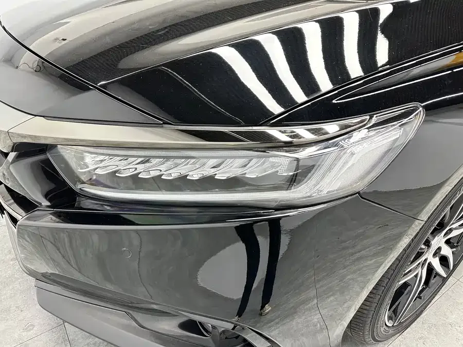 Honda Accord 2022 Accord 260TURBO Fantasy Night Premium Edition 2022 — миниатюра 5