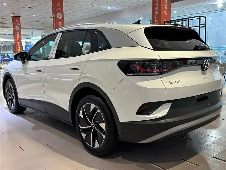 Volkswagen ID.4 CROZZ ID.4 CROZZ 2024 Pure Enjoyment Limited Edition 2025 — миниатюра 2