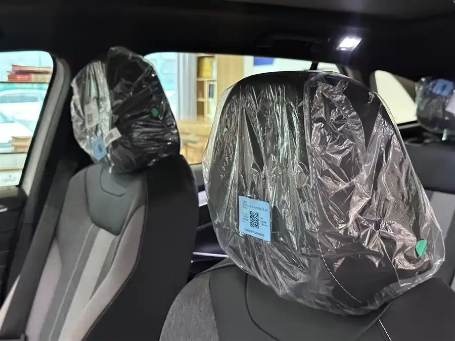 Volkswagen ID.4 CROZZ ID.4 CROZZ 2024 Pure Enjoyment Limited Edition 2025 — миниатюра 4