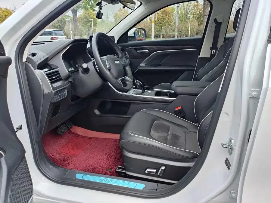 Haval H6 Haval H6 2023 National Fashion Edition 1.5T Automatic Champion Edition 2025 — миниатюра 3