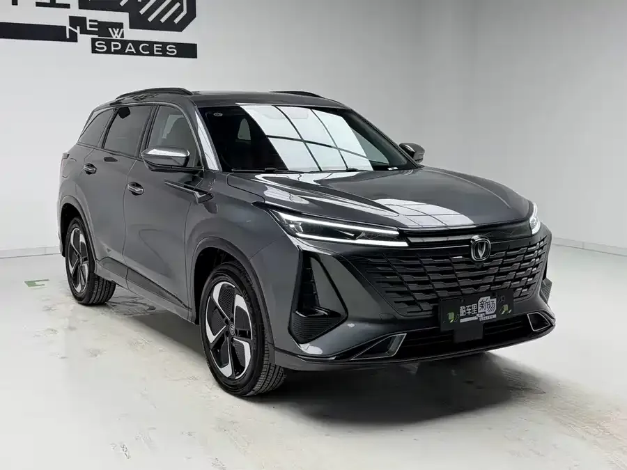 Changan CS75 PLUS Smart Electric iDD Changan CS75 PLUS iDD 2023 iDD Smart Leading Edition 2026 — миниатюра 3