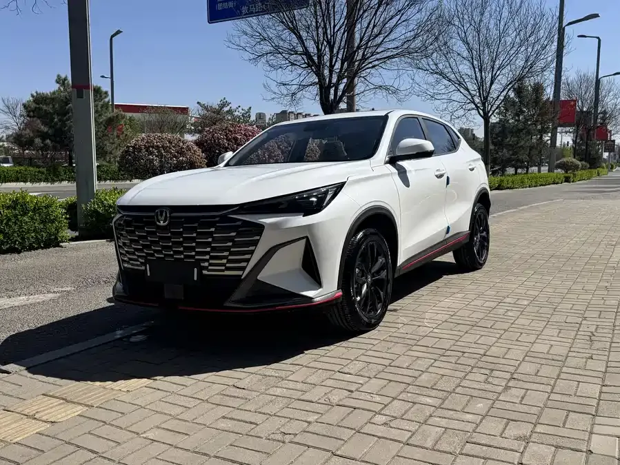 Changan X5 PLUS Changan X5 PLUS 2026 Second Generation 1.5T Pioneer PRO 2026 — фото 1, купить с доставкой в Москву