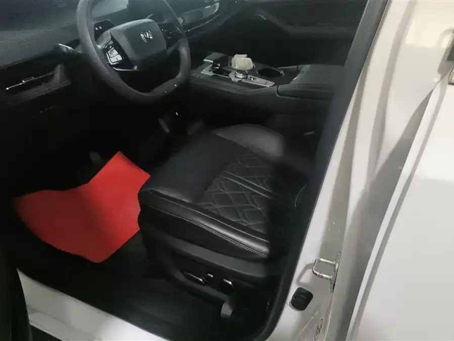 Changan UNI-K Changan UNI-K iDD 2022 Blue Whale iDD 130km 1.5T Premium Edition 2023 — миниатюра 3