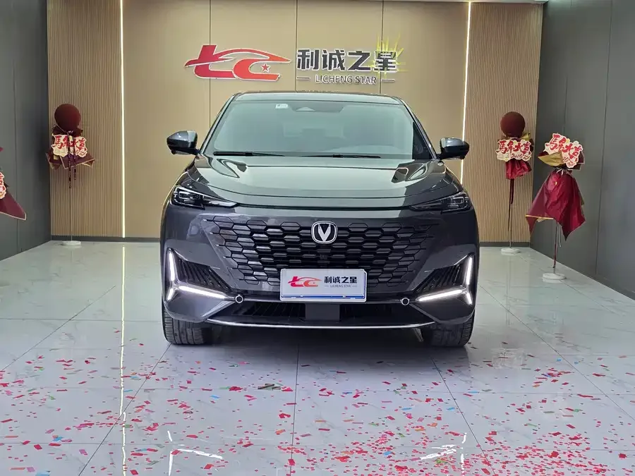 Changan UNI-K Changan UNI-K 2023 2.0T 2WD Enjoy Edition 2023 — миниатюра 3
