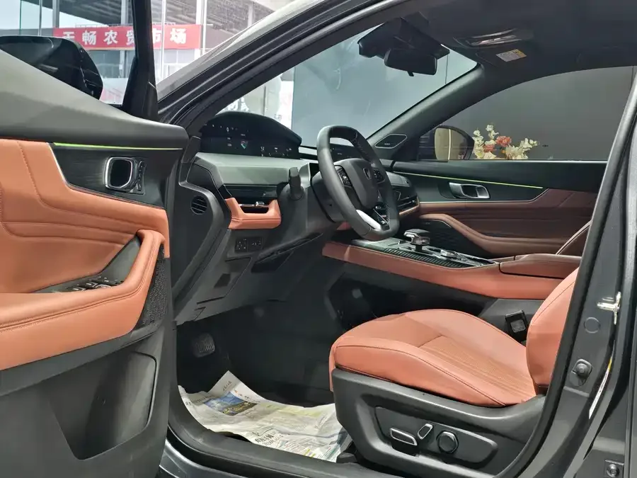 Changan UNI-K Changan UNI-K 2023 2.0T 2WD Enjoy Edition 2023 — миниатюра 4