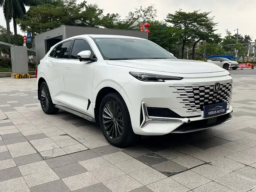 Changan UNI-K Changan UNI-K 2021 2.0T Excellence Edition 2022 — миниатюра 3