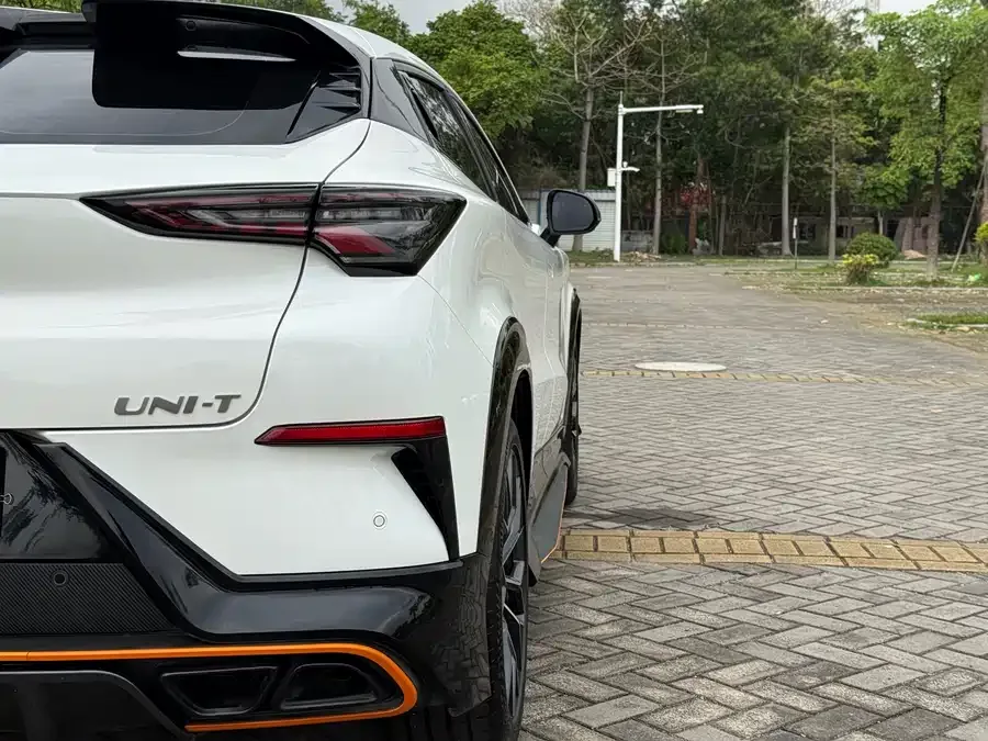 Changan UNI-T Changan UNI-T 2022 1.5T Sports Edition Premium Edition 2022 — миниатюра 3