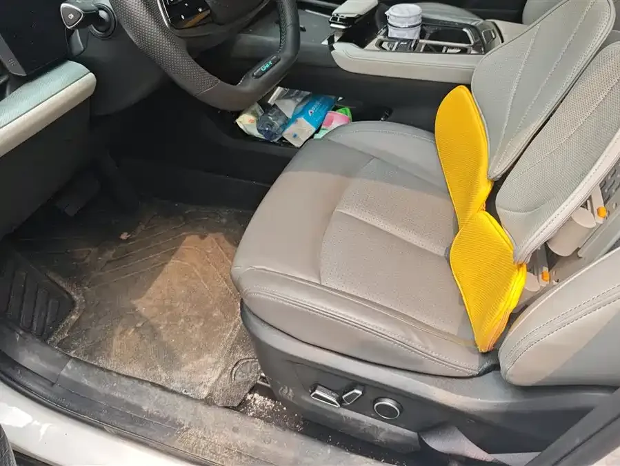 Changan UNI-T Changan UNI-T 2023 second generation 1.5T flagship model 2023 — миниатюра 3