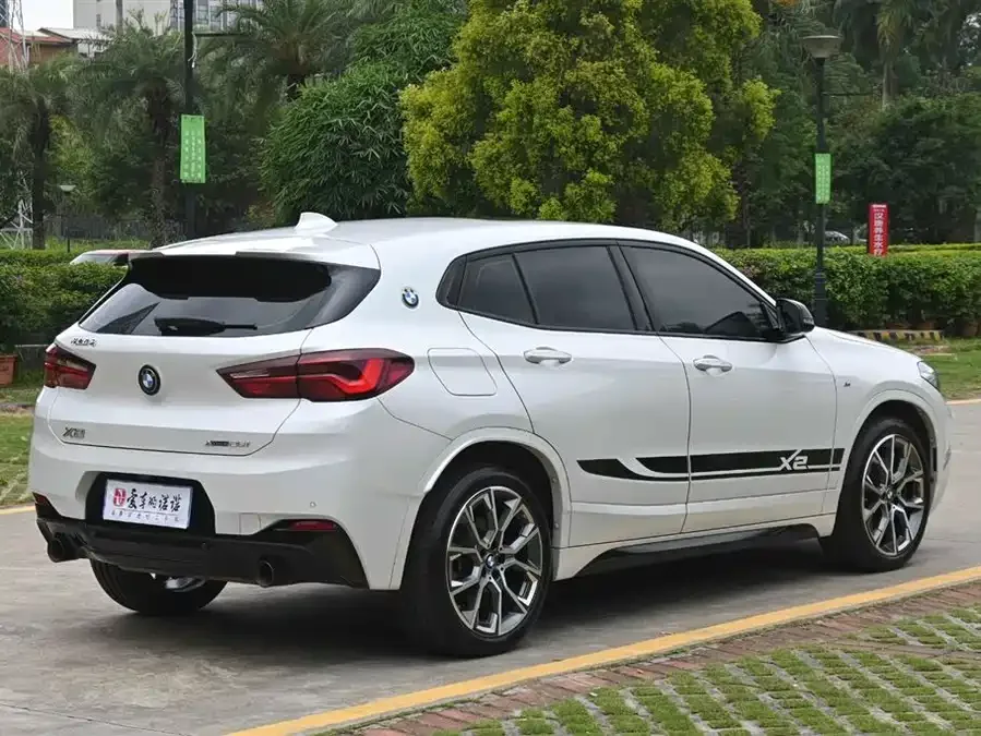 BMW X2 2021 facelift xDrive25i Night Edition 2022 — миниатюра 2