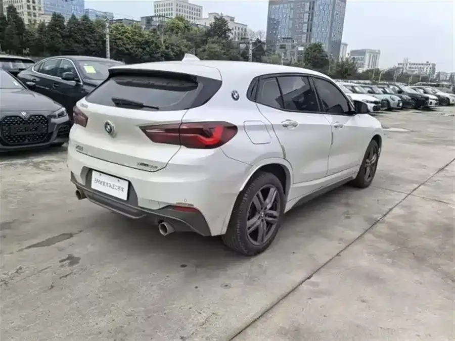 BMW X2 2022 sDrive25i M Sport Package 2022 — миниатюра 2
