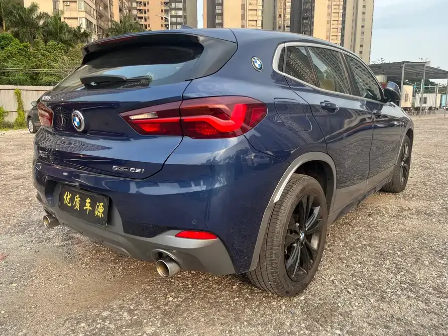 BMW X2 2021 sDrive25i Leading M Sport Package 2022 — миниатюра 4