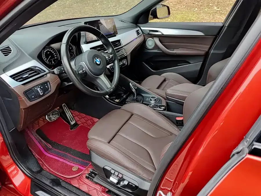 BMW X2 2021 facelift sDrive25i Night Edition 2022 — миниатюра 4