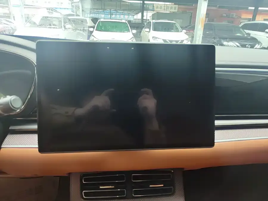 BYD Second-hand Han 2023 DM-i Champion Edition 200KM Premium Edition 2023 — миниатюра 2