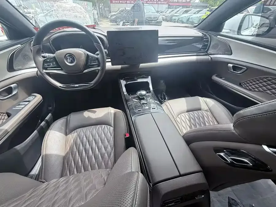 BYD Second-hand Han 2023 DM-i Champion Edition 121KM Premium Edition 2023 — миниатюра 2