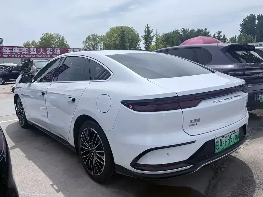 BYD Second-hand Han 2023 DM-i Champion Edition 121KM Premium Edition 2023 — миниатюра 3